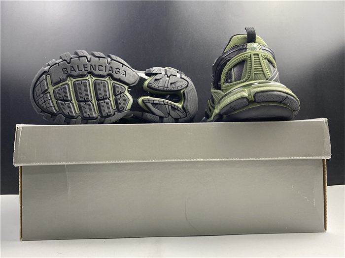 BLCG Track.2 Khaki  568614 W3AE1 2311