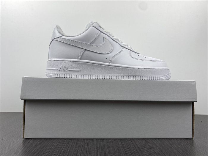 Nike Air Force 1 Low