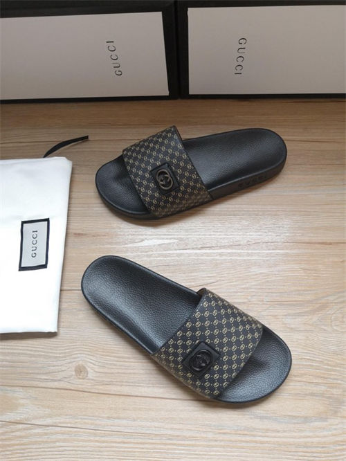 Gocci Slipper