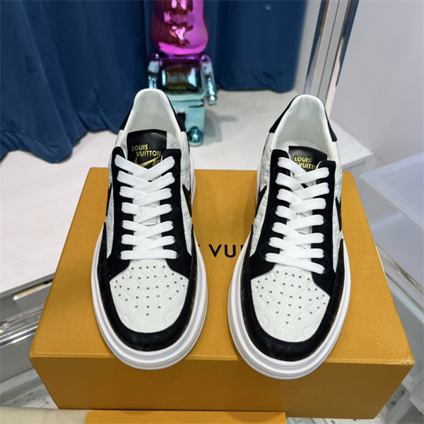 LV x Nike Sneaker