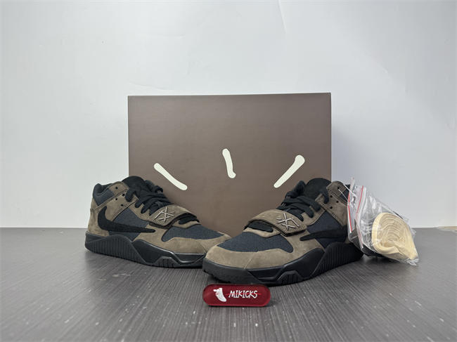 Travis Scott x Air Jordan 1 Low JACK