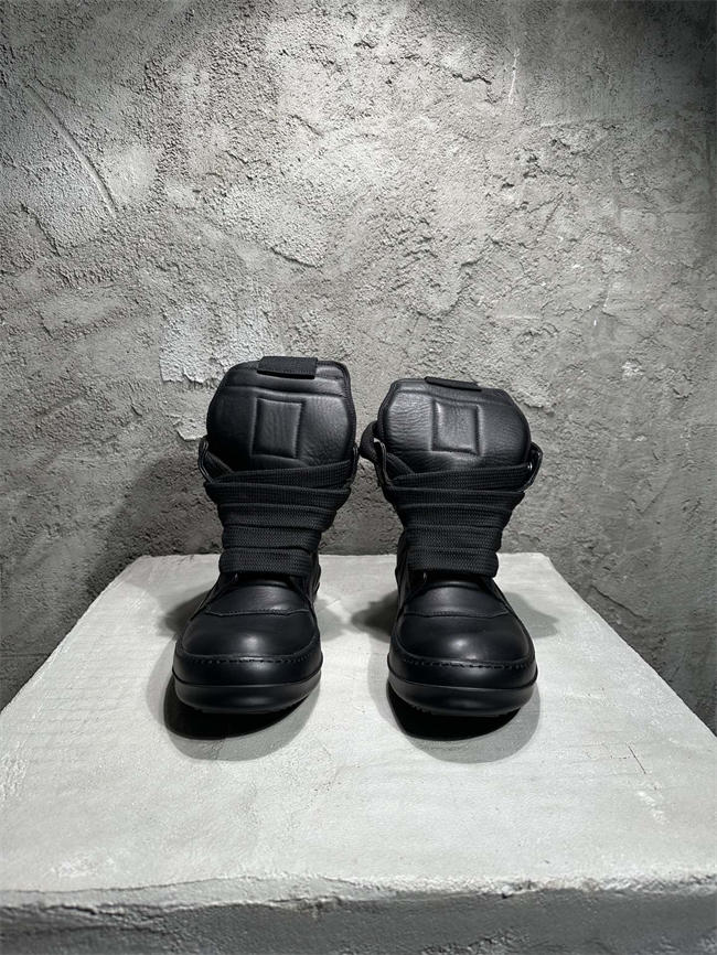 Rick Owens sneaker