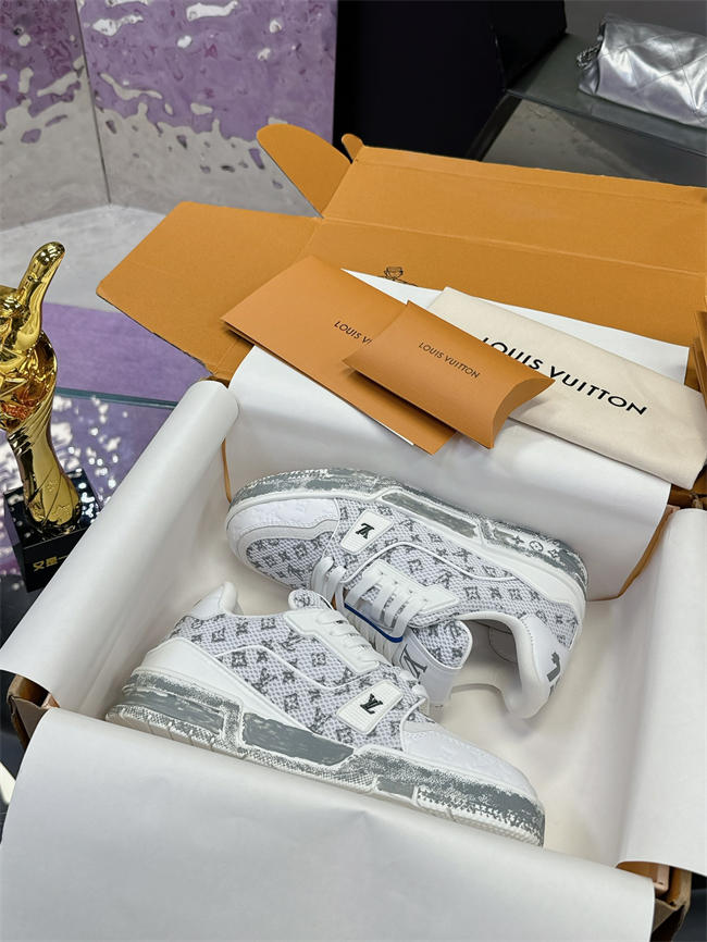 LV Trainer Sneaker